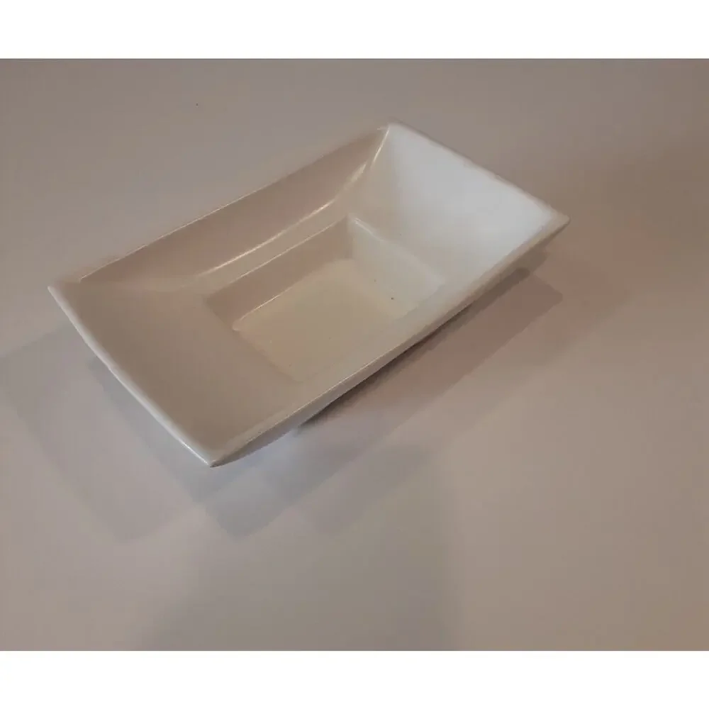 Vintage Mid Century Mcoy Planter USA Low Level Centerpiece/Side Table White